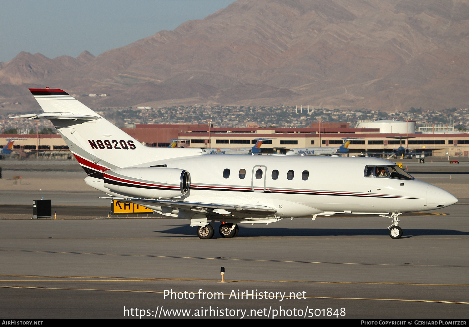 Aircraft Photo of N892QS | Raytheon Hawker 800XP | AirHistory.net #501848