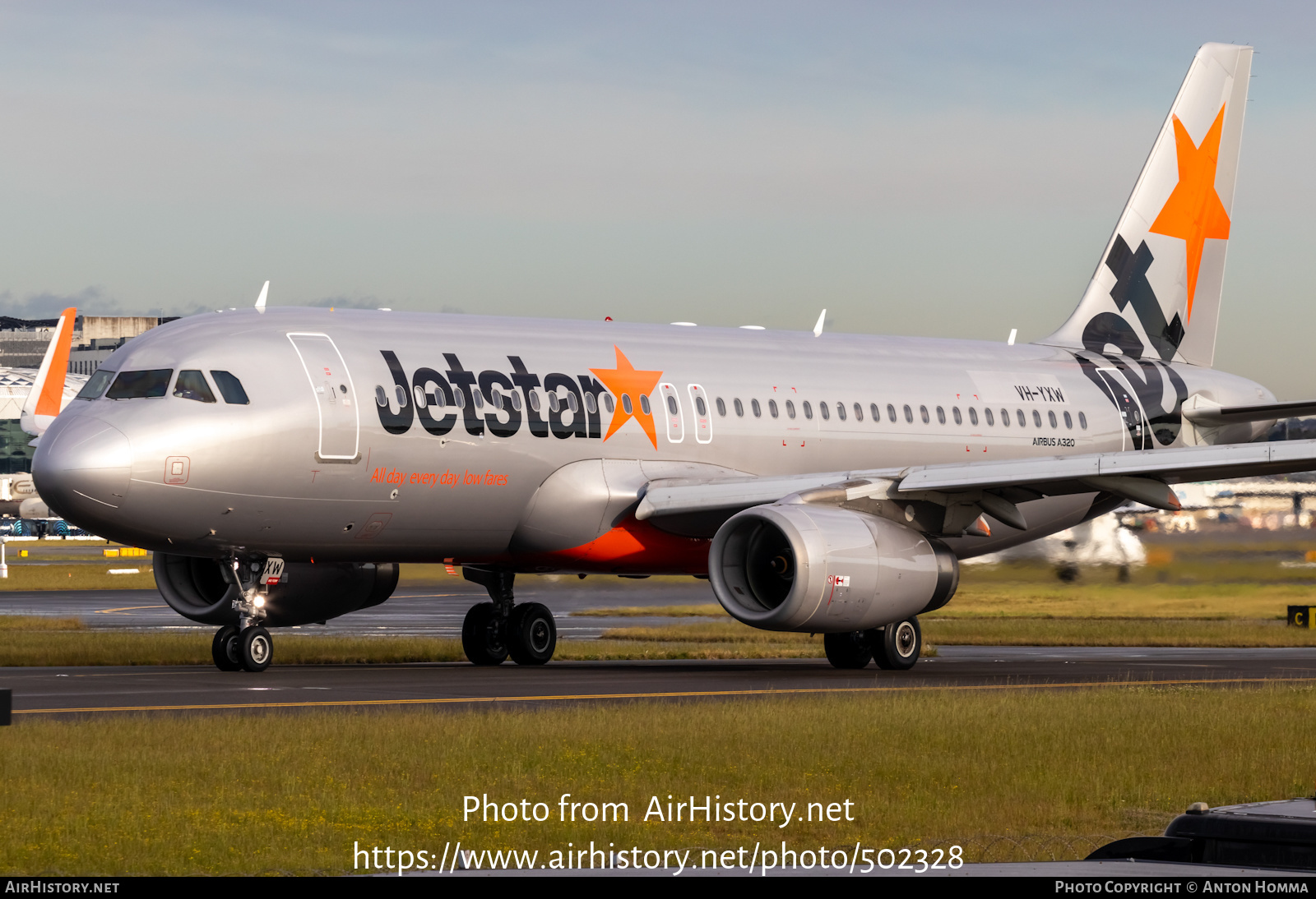 Aircraft Photo of VH-YXW | Airbus A320-232 | Jetstar Airways | AirHistory.net #502328