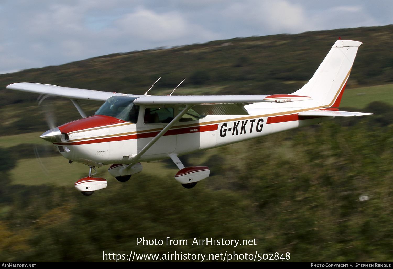 Aircraft Photo of G-KKTG | Cessna 182R Skylane | AirHistory.net #502848