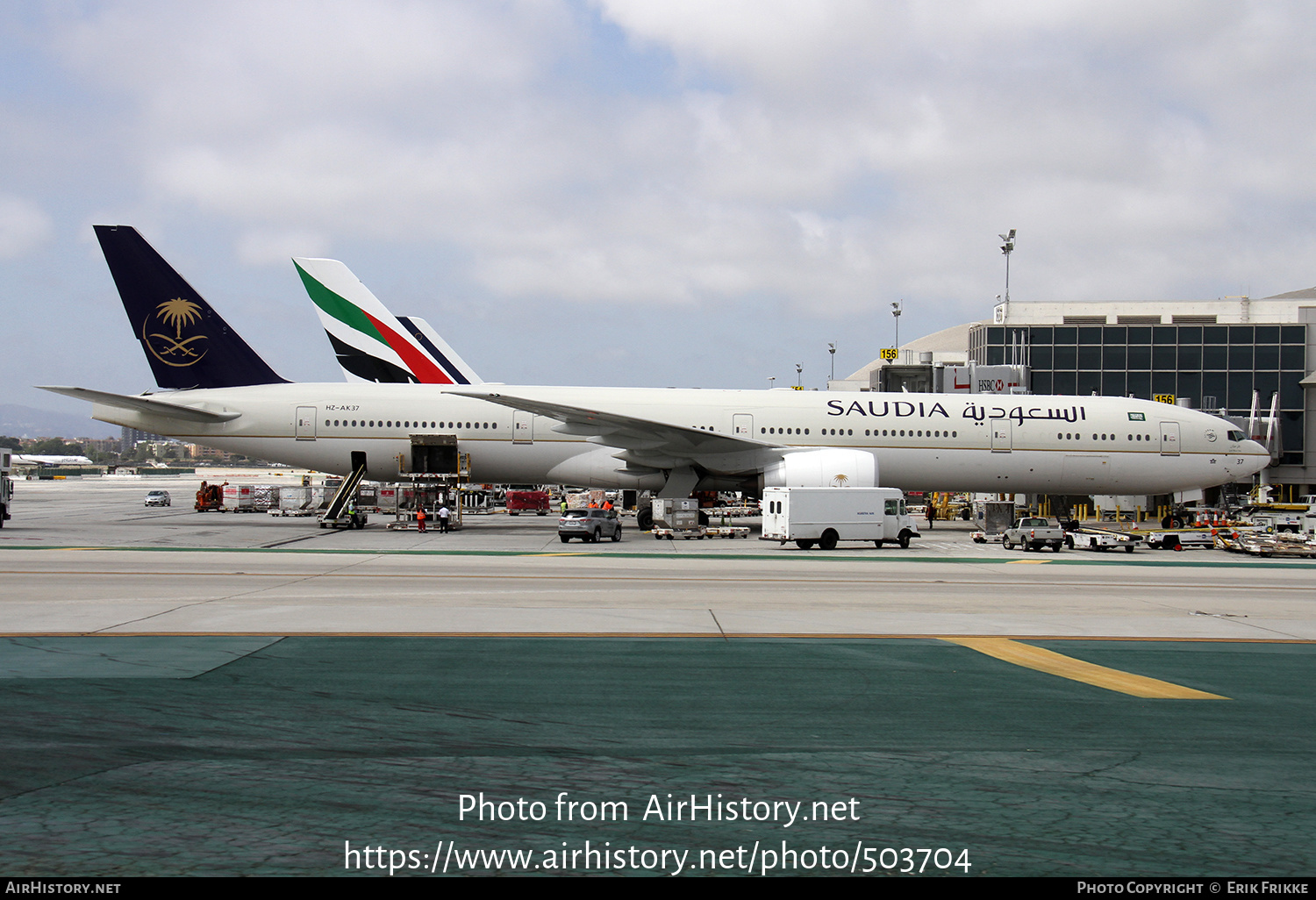 Aircraft Photo of HZ-AK37 | Boeing 777-300/ER | Saudia - Saudi Arabian Airlines | AirHistory.net #503704