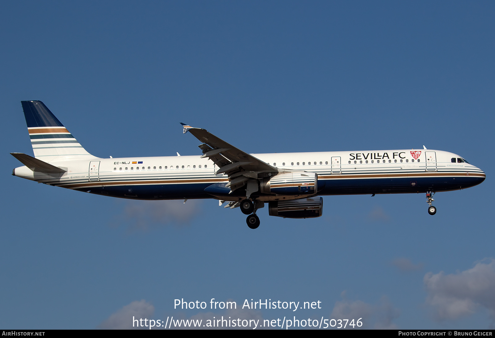 Aircraft Photo of EC-NLJ | Airbus A321-231 | Privilege Style | AirHistory.net #503746