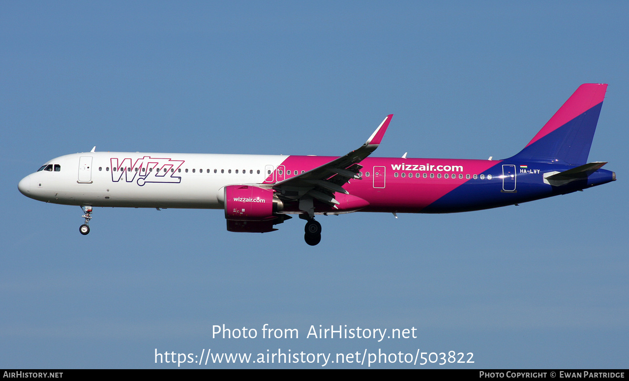 Aircraft Photo of HA-LVY | Airbus A321-271NX | Wizz Air | AirHistory.net #503822