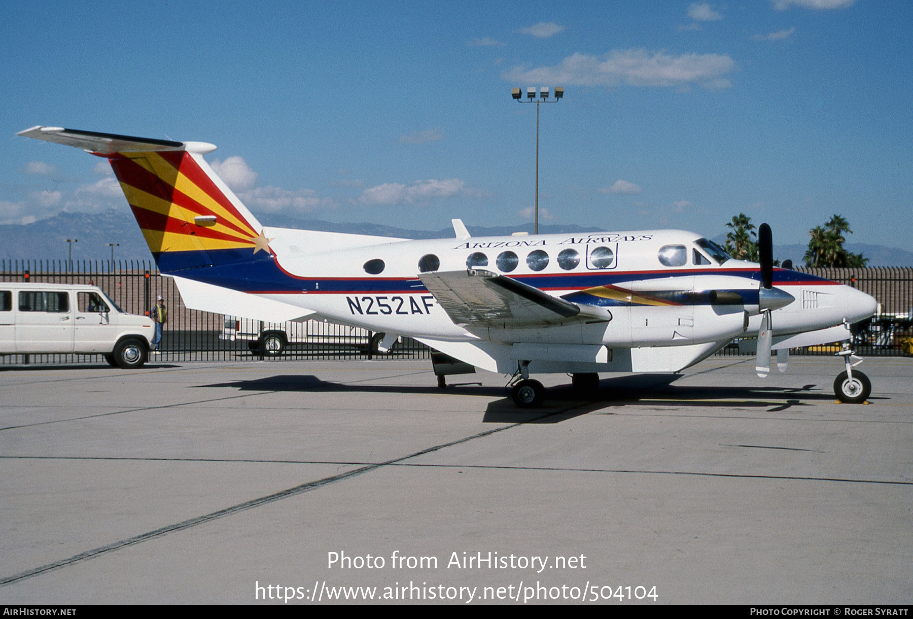 Aircraft Photo of N252AF | Beech B200 Super King Air | Arizona Airways | AirHistory.net #504104