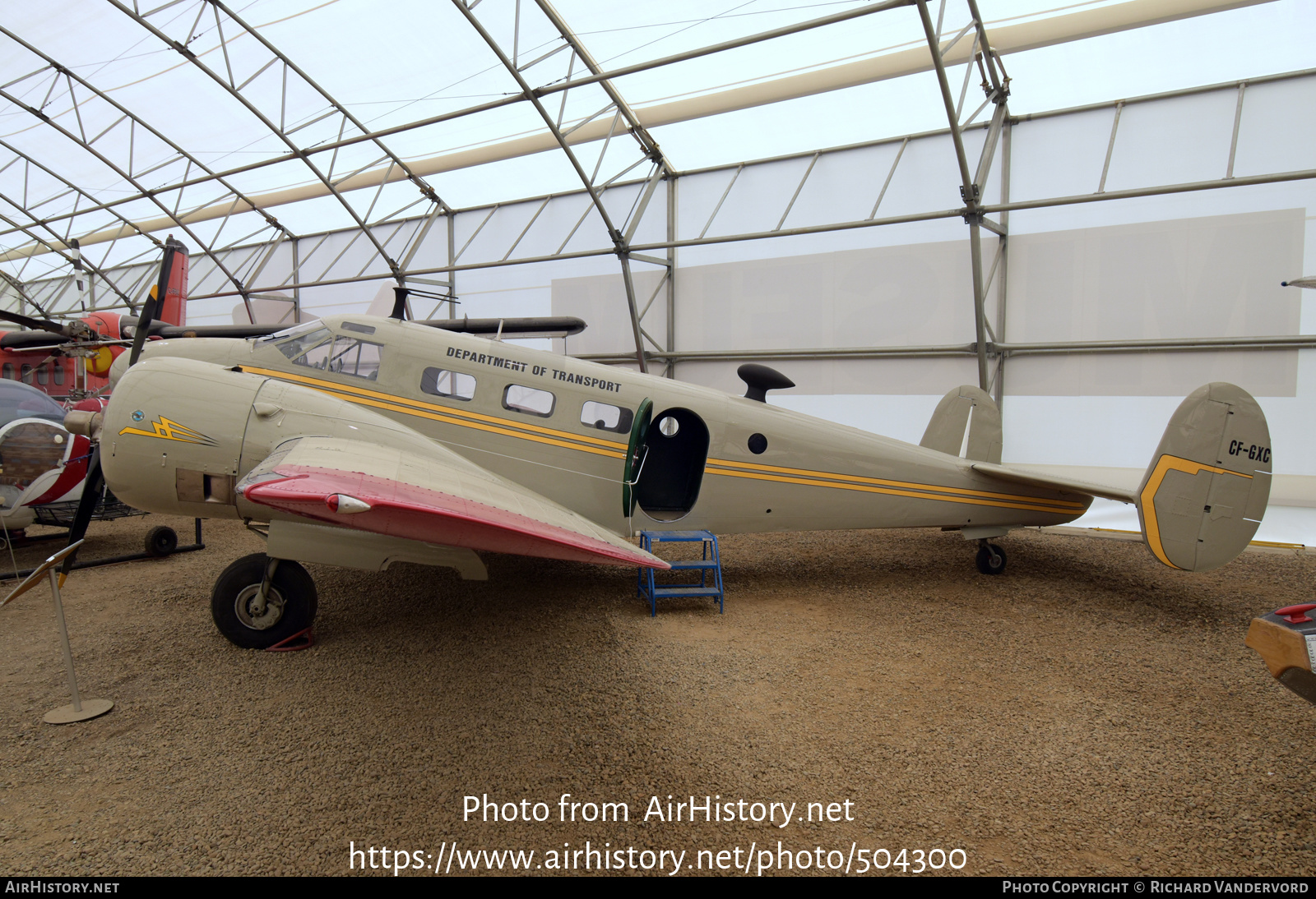 Aircraft Photo of CF-GXC | Beech D18S | Department of Transport | AirHistory.net #504300