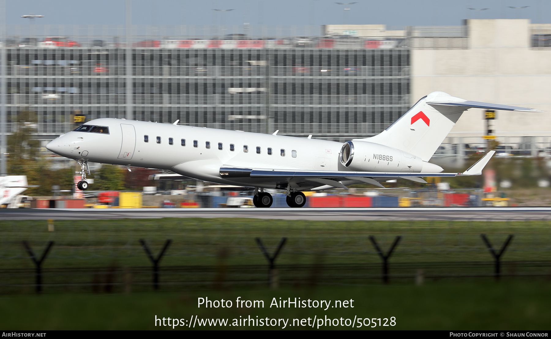 Aircraft Photo of N1886S | Bombardier Global 6000 (BD-700-1A10) | AirHistory.net #505128