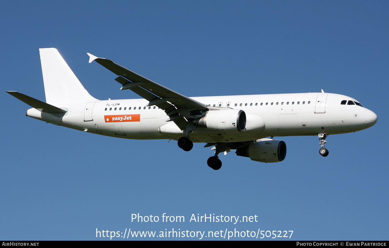 Aircraft Photo of YL-LDM | Airbus A320-214 | EasyJet | AirHistory.net #505227