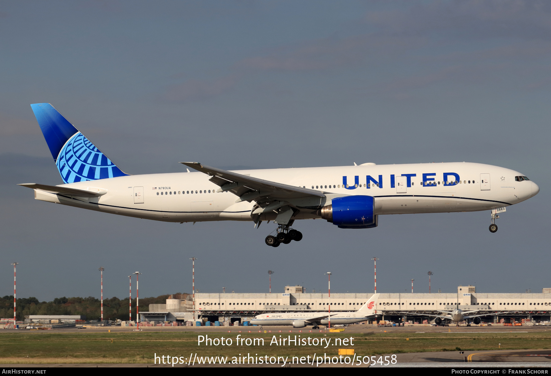 Aircraft Photo of N783UA | Boeing 777-222/ER | United Airlines | AirHistory.net #505458