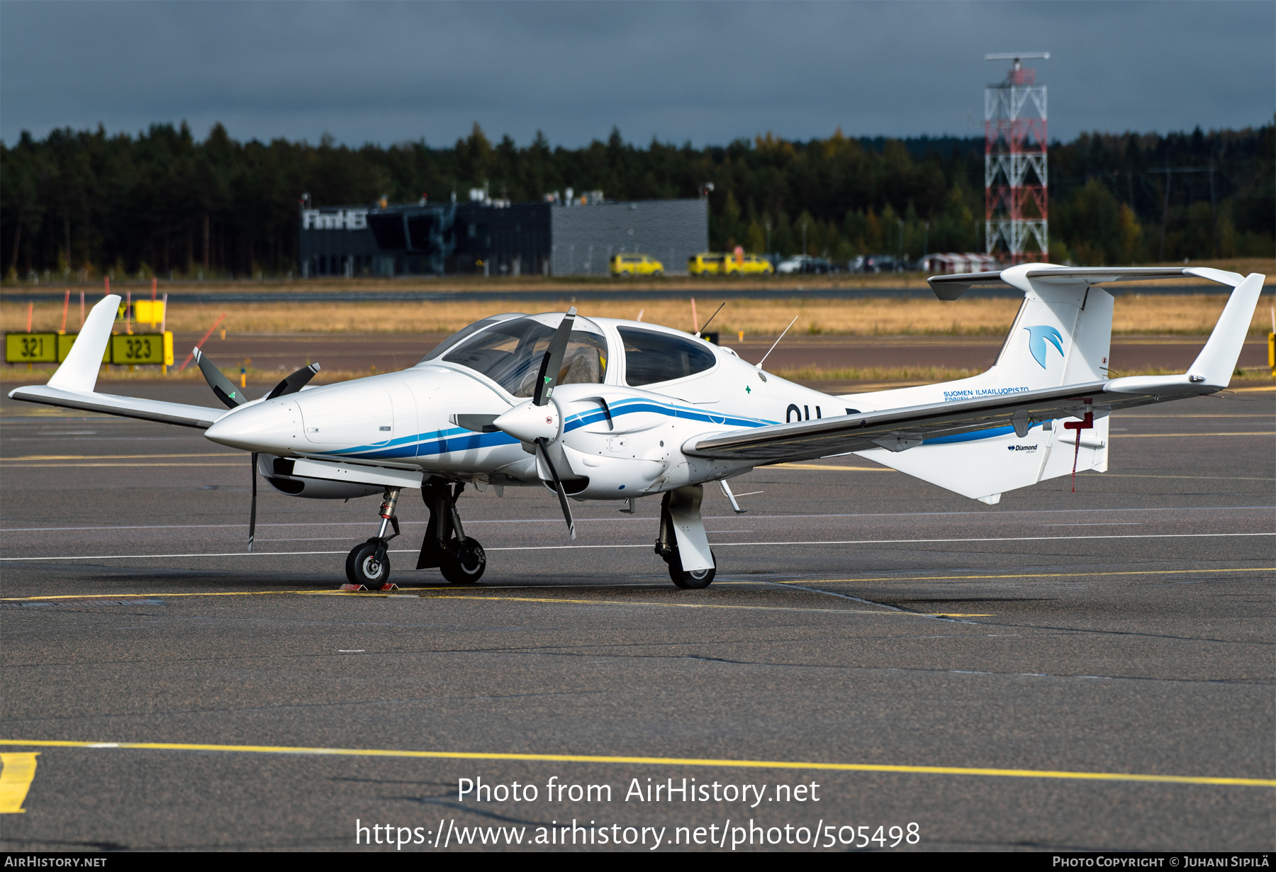 Aircraft Photo of OH-DAB | Diamond DA42 NG Twin Star | Suomen Ilmailuopisto - Finnish Aviation Academy | AirHistory.net #505498