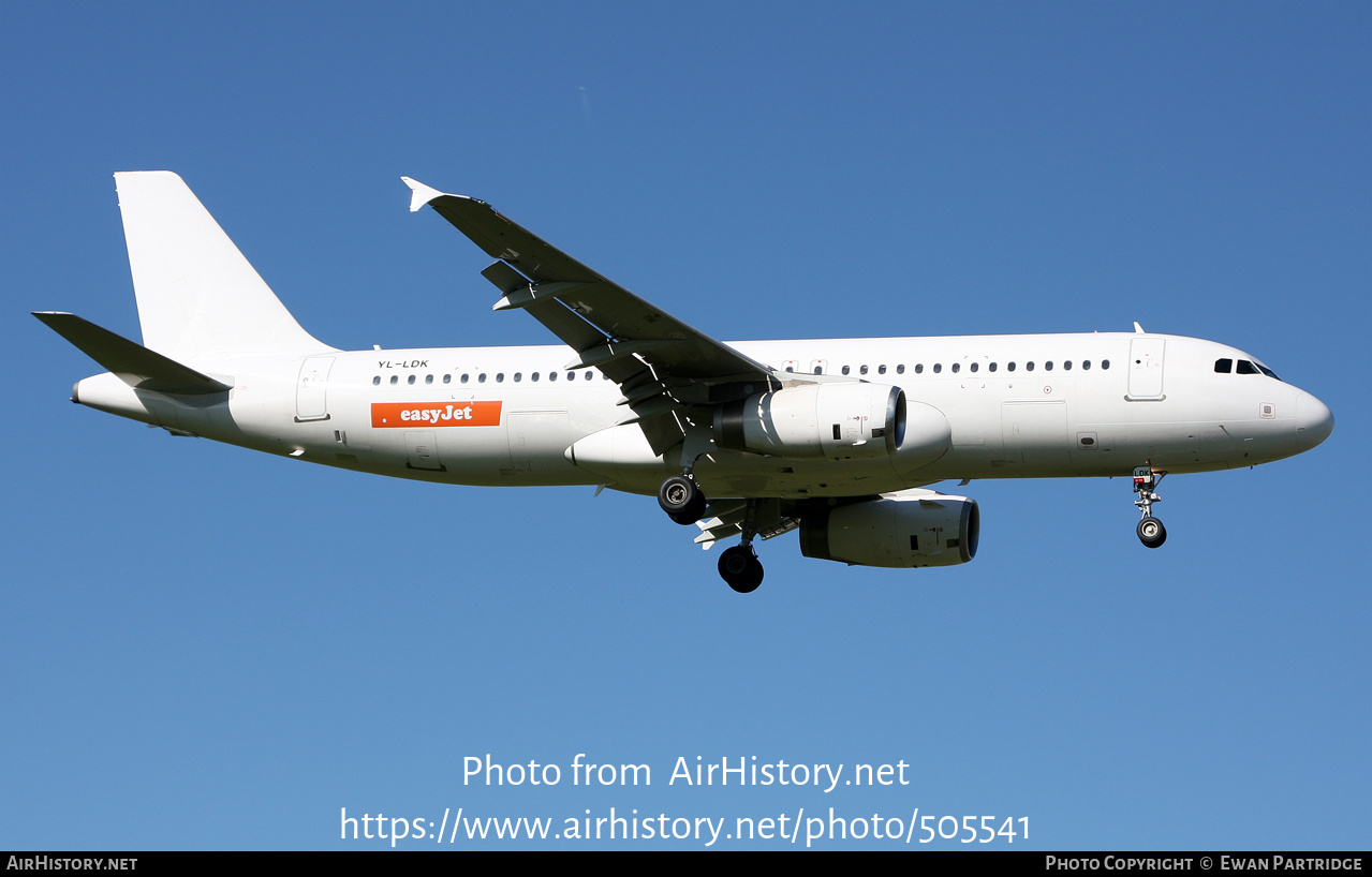 Aircraft Photo of YL-LDK | Airbus A320-232 | EasyJet | AirHistory.net #505541