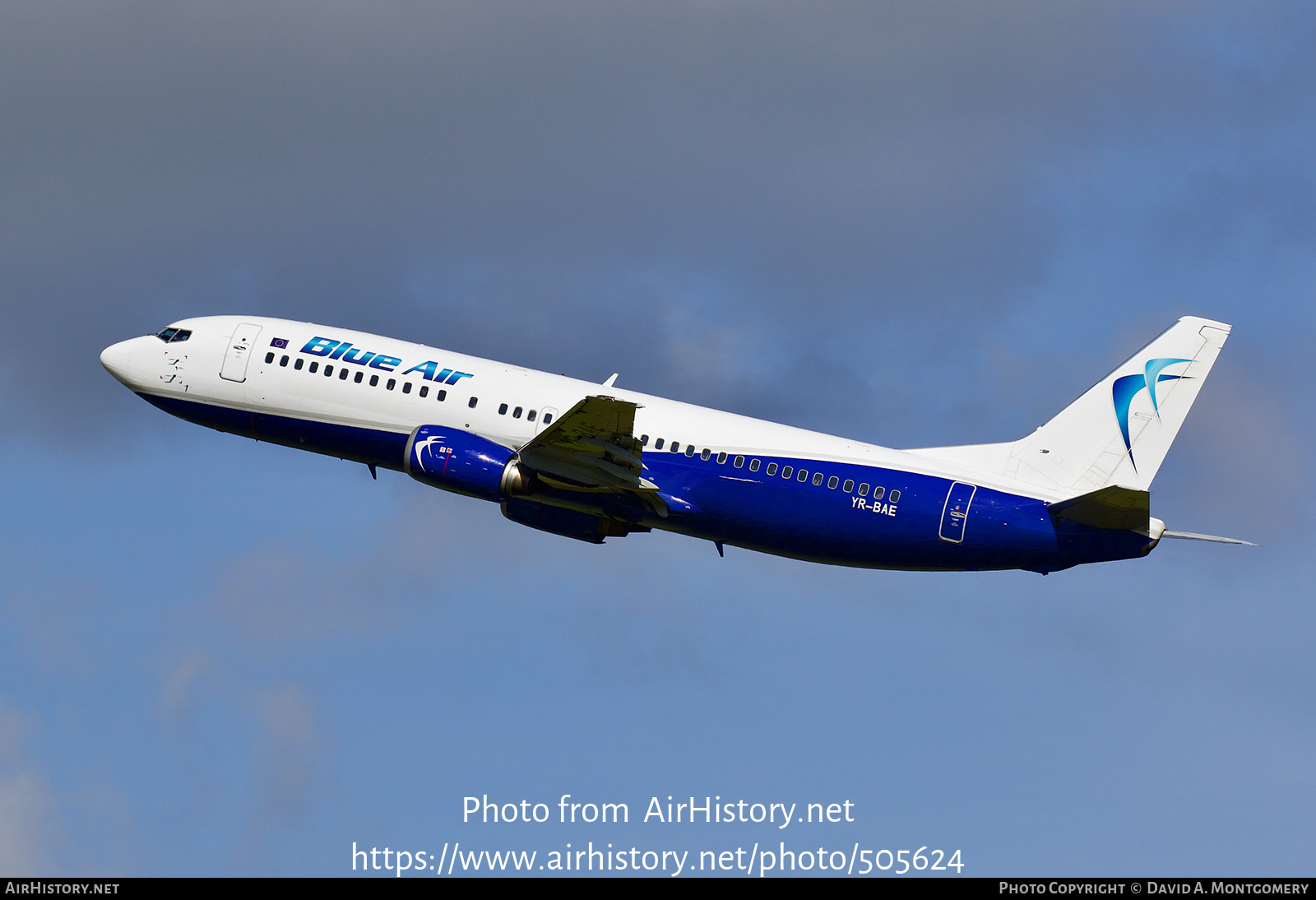 Aircraft Photo of YR-BAE | Boeing 737-46N | Blue Air | AirHistory.net #505624