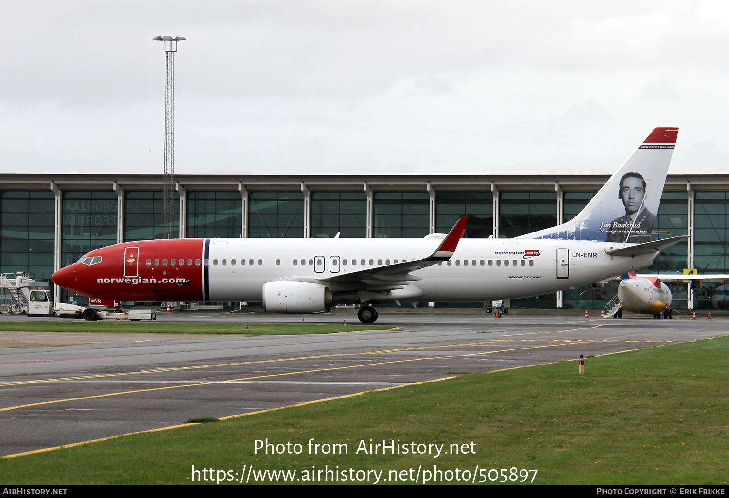 Aircraft Photo of LN-ENR | Boeing 737-800 | Norwegian | AirHistory.net #505897