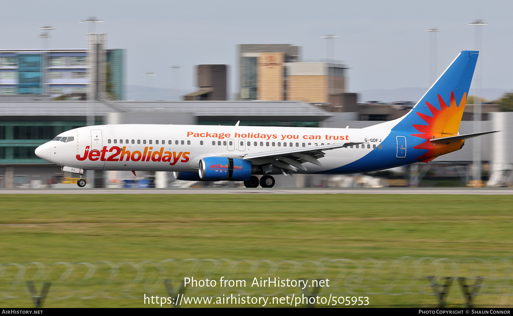 Aircraft Photo of G-GDFJ | Boeing 737-804 | Jet2 Holidays | AirHistory.net #505953