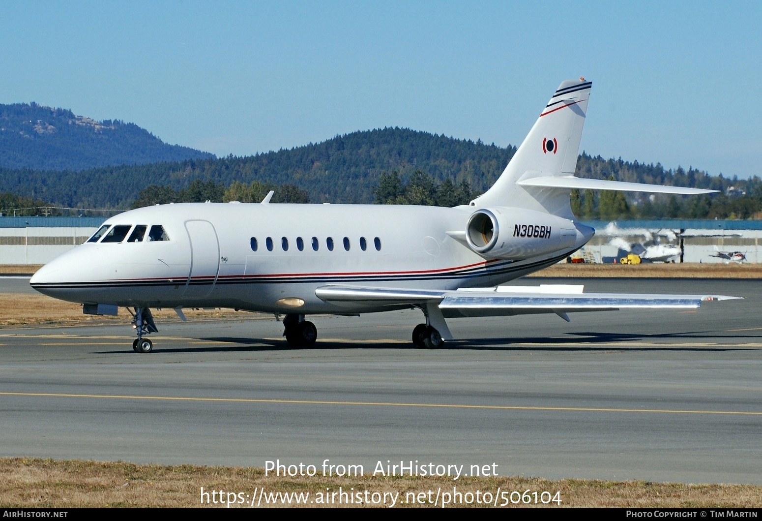 Aircraft Photo of N306BH | Dassault Falcon 2000 | AirHistory.net #506104