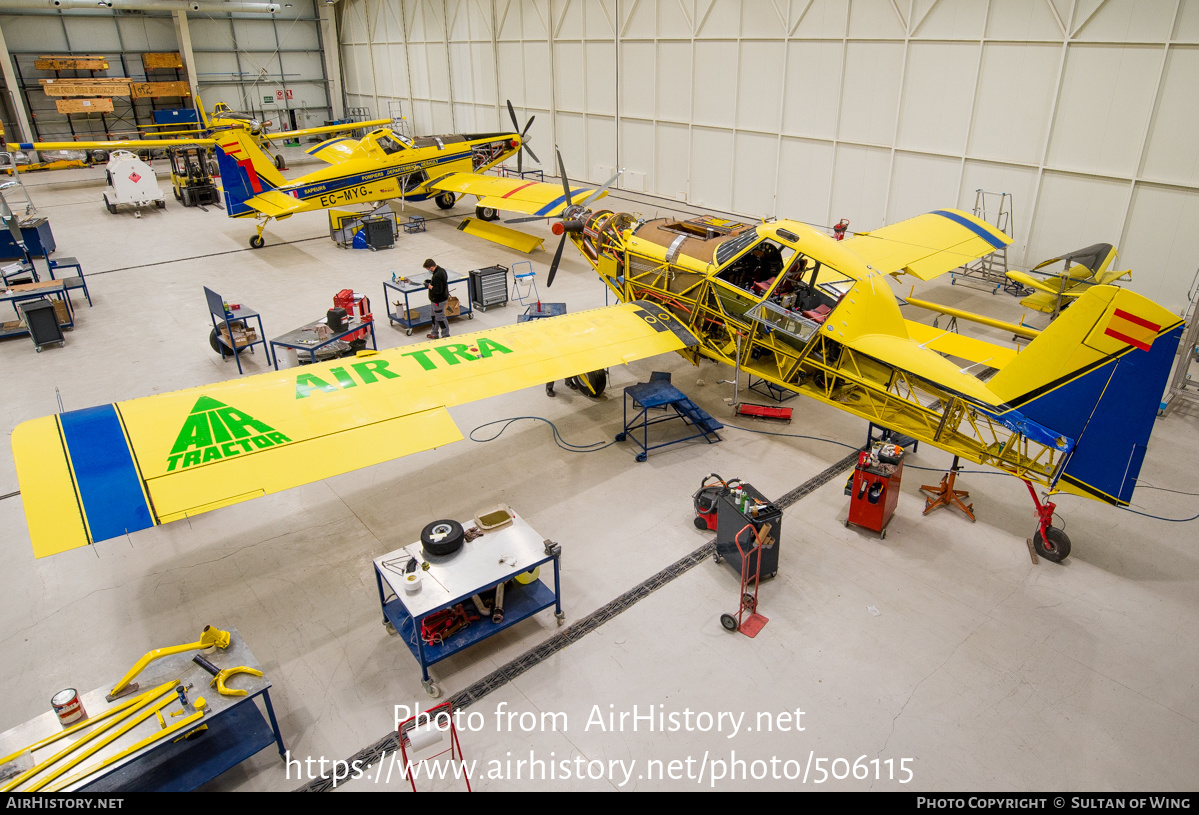 Aircraft Photo of EC-LNT | Air Tractor AT-802F (AT-802A) | AirHistory.net #506115