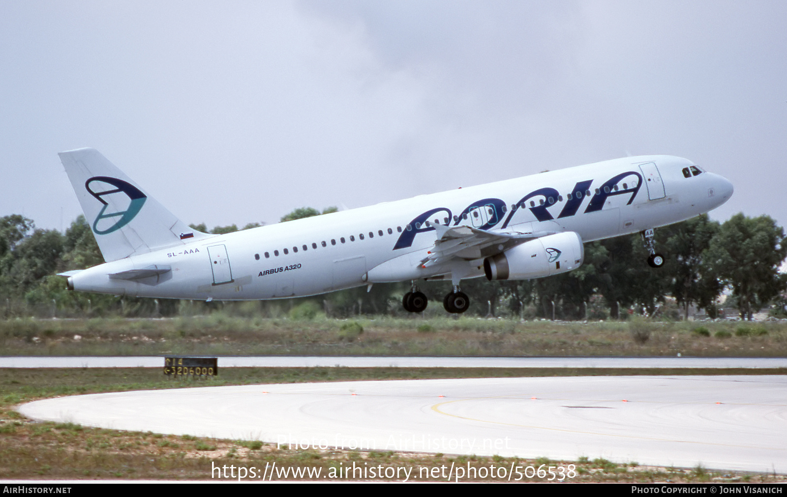 Aircraft Photo of SL-AAA | Airbus A320-231 | Adria Airways | AirHistory.net #506538