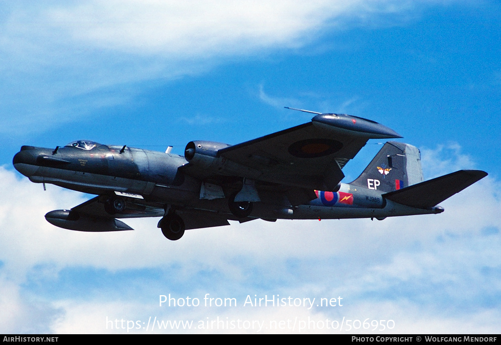 Aircraft Photo of WJ986 | English Electric Canberra T17 | UK - Air Force | AirHistory.net #506950