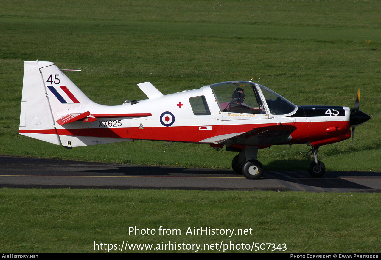 Aircraft Photo of G-UWAS / XX625 | Scottish Aviation Bulldog 120/121 | UK - Air Force | AirHistory.net #507343