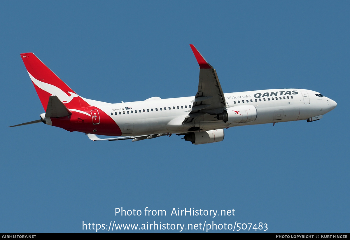 Aircraft Photo of VH-VZQ | Boeing 737-838 | Qantas | AirHistory.net #507483