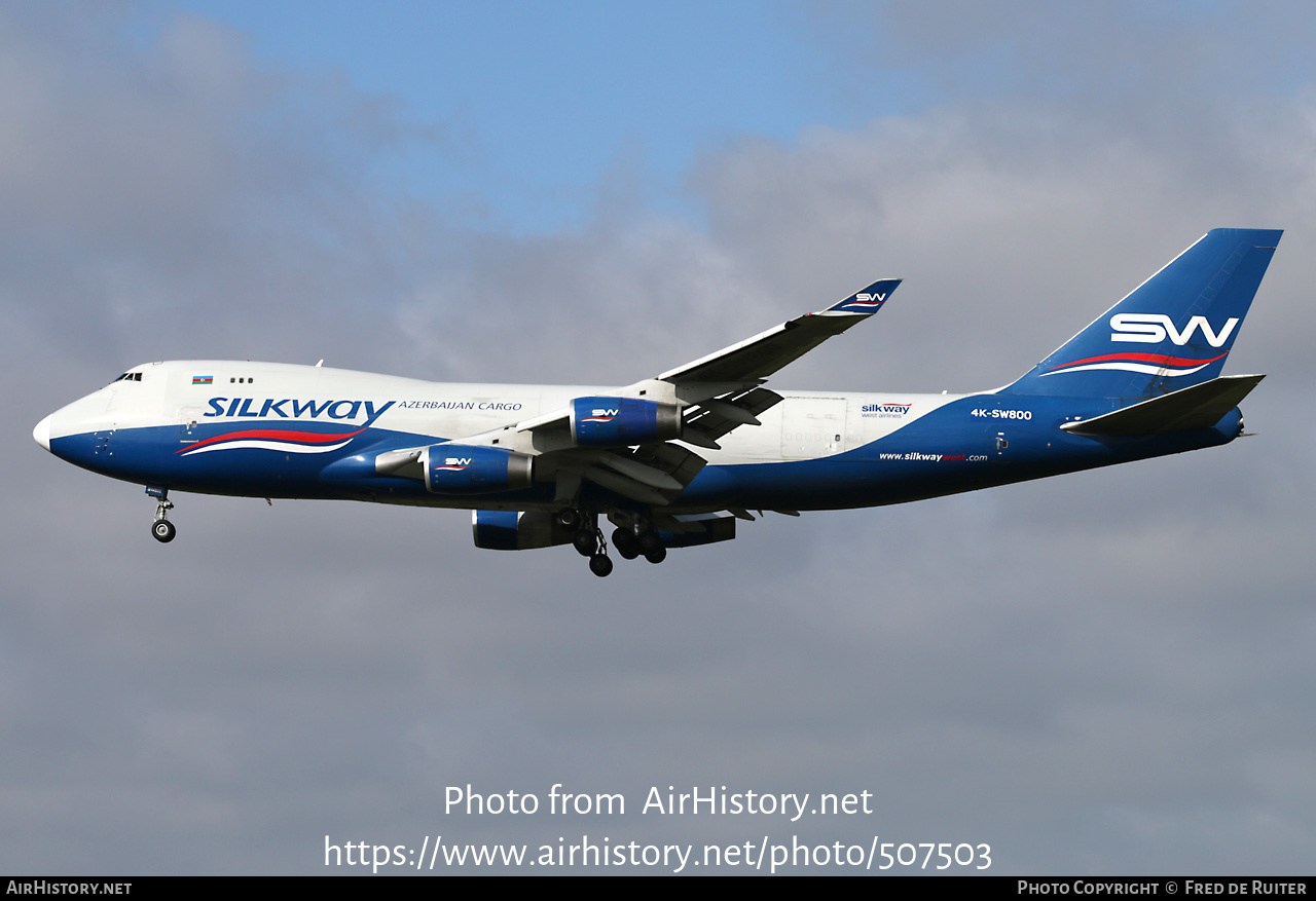 Aircraft Photo of 4K-SW800 | Boeing 747-4R7F/SCD | SilkWay Azerbaijan Cargo | AirHistory.net #507503