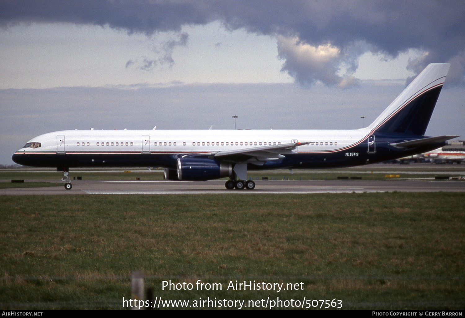 Aircraft Photo of N115FS | Boeing 757-2J4 | AirHistory.net #507563