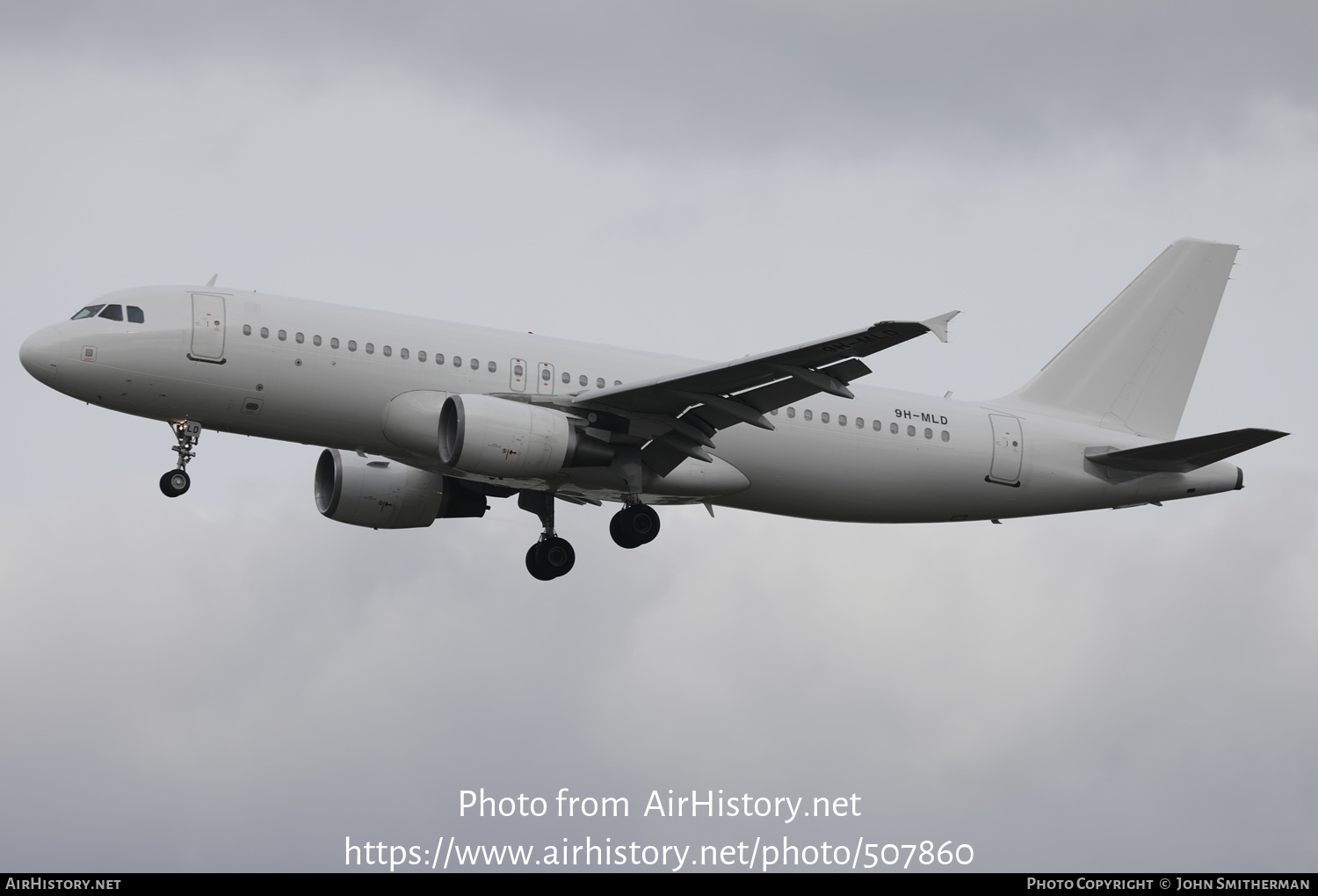 Aircraft Photo of 9H-MLD | Airbus A320-214 | AirHistory.net #507860