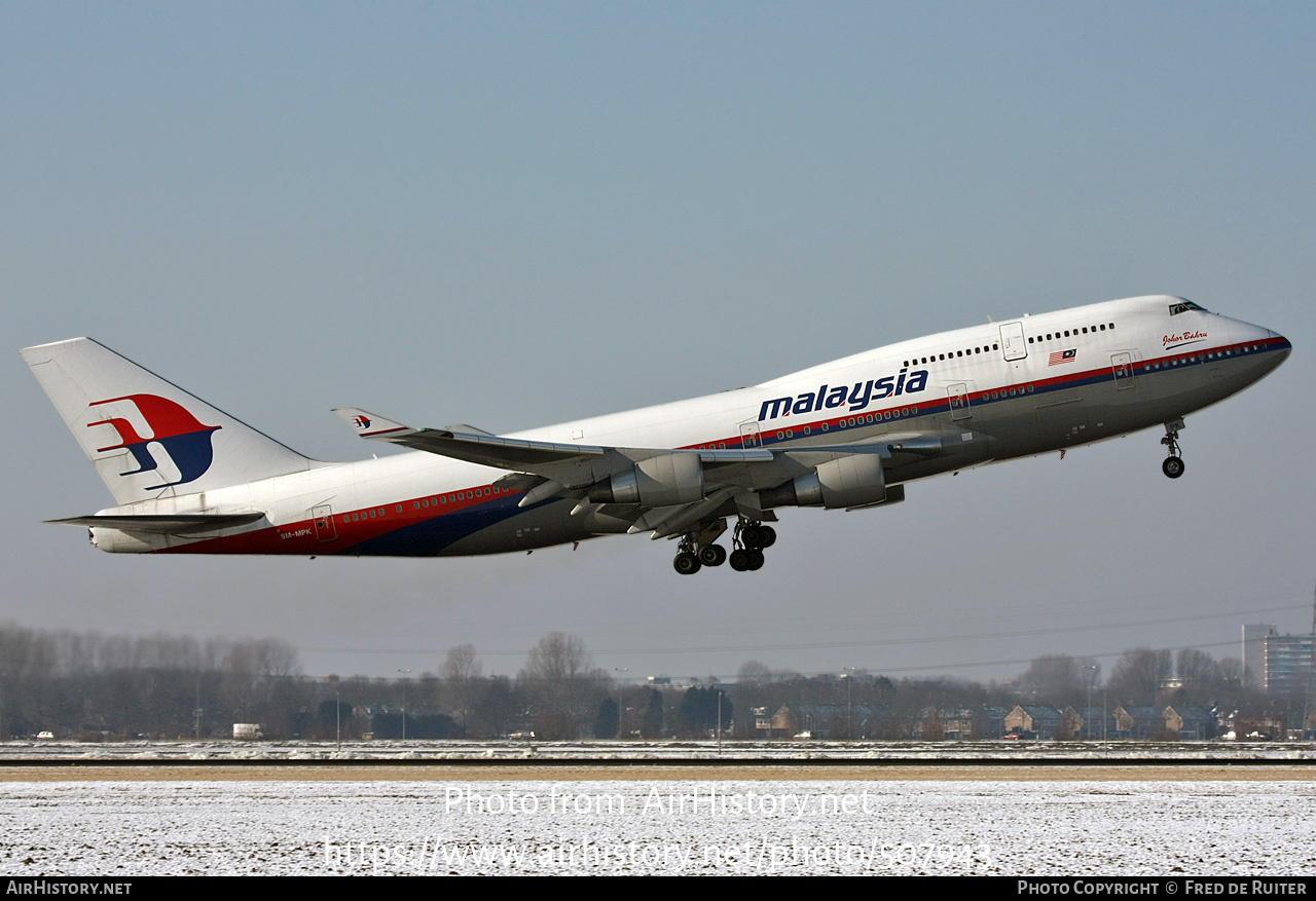 Aircraft Photo of 9M-MPK | Boeing 747-4H6 | Malaysia Airlines | AirHistory.net #507943