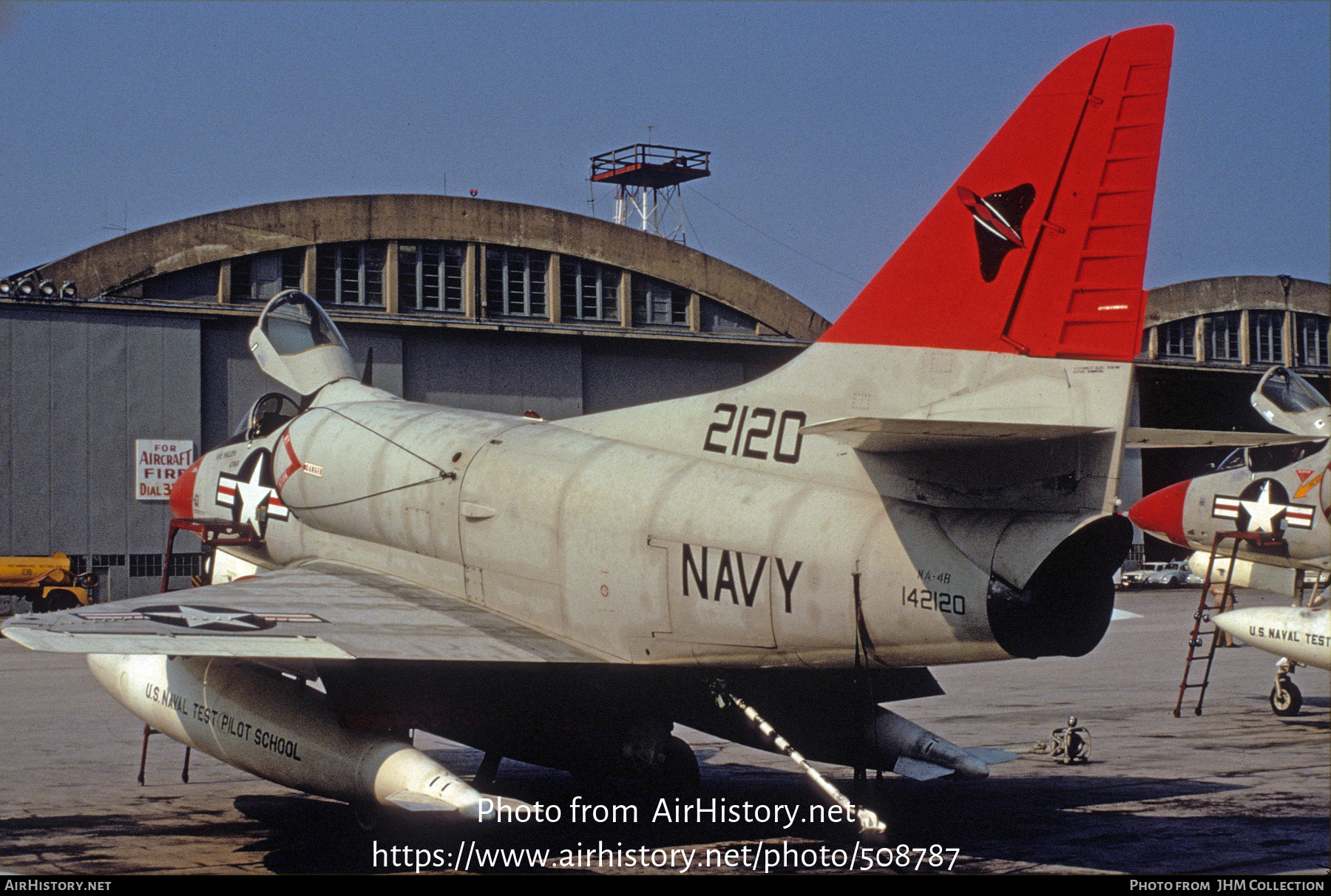 Aircraft Photo of 142120 / 2120 | Douglas NA-4B Skyhawk | USA - Navy | AirHistory.net #508787