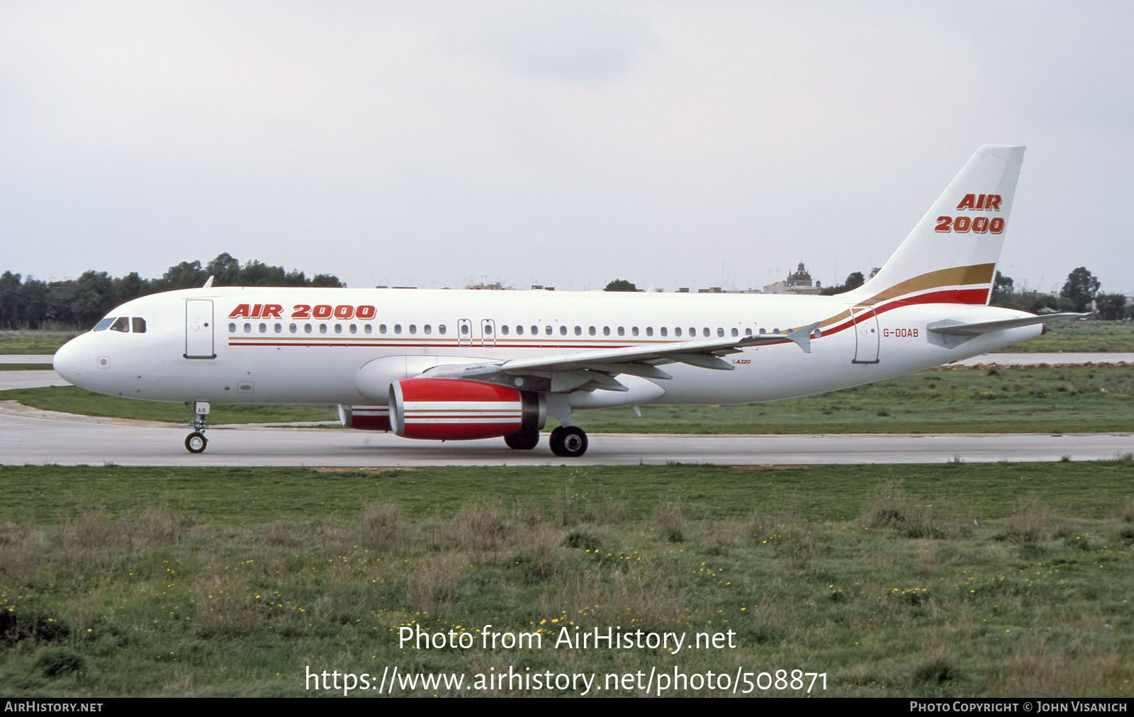 Aircraft Photo of G-OOAB | Airbus A320-231 | Air 2000 | AirHistory.net #508871