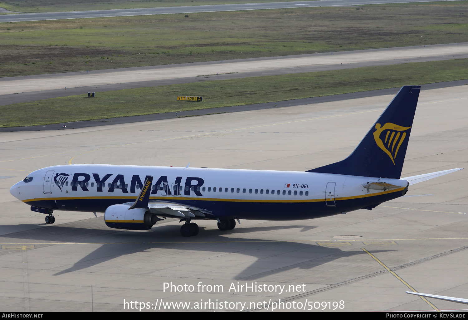 Aircraft Photo of 9H-QEL | Boeing 737-800 | Ryanair | AirHistory.net #509198