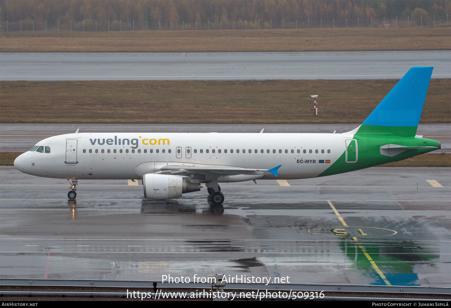 Aircraft Photo of EC-MYB | Airbus A320-214 | Vueling Airlines | AirHistory.net #509316