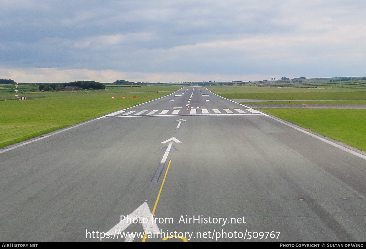 Airport photo of Humberside (EGNJ / HUY) in England, United Kingdom | AirHistory.net #509767