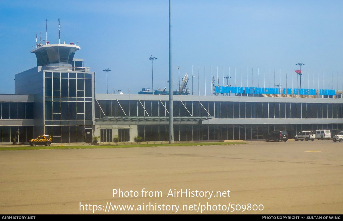 Airport photo of Luanda - 4 de Fevereiro (FNLU / LAD) in Angola ...