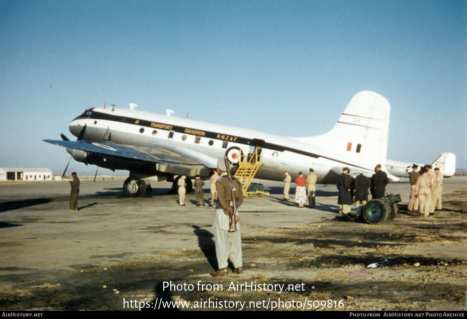 Aircraft Photo of NZ5803 | Handley Page HP-95 Hastings C3 | New Zealand - Air Force | AirHistory.net #509816