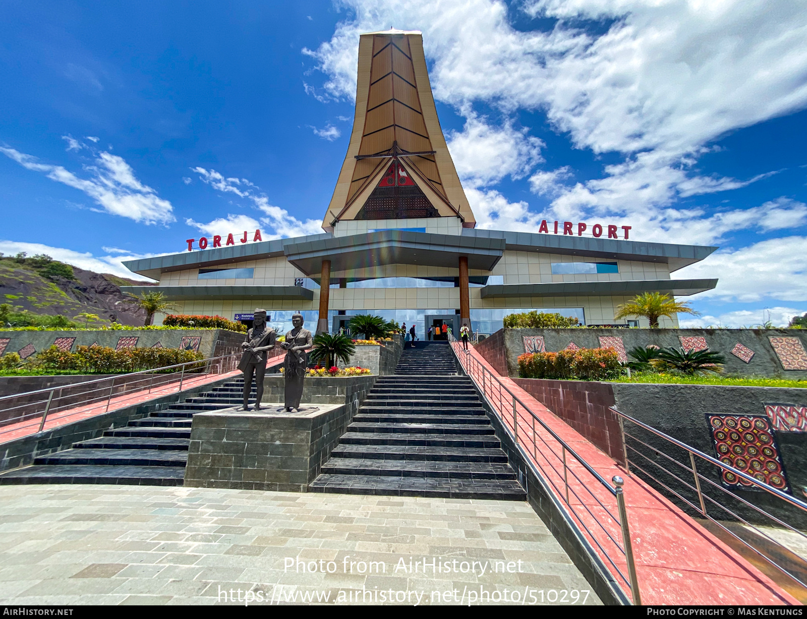 Airport photo of Tana Toraja - Toraja (WAFB / TTR) in Indonesia | AirHistory.net #510297