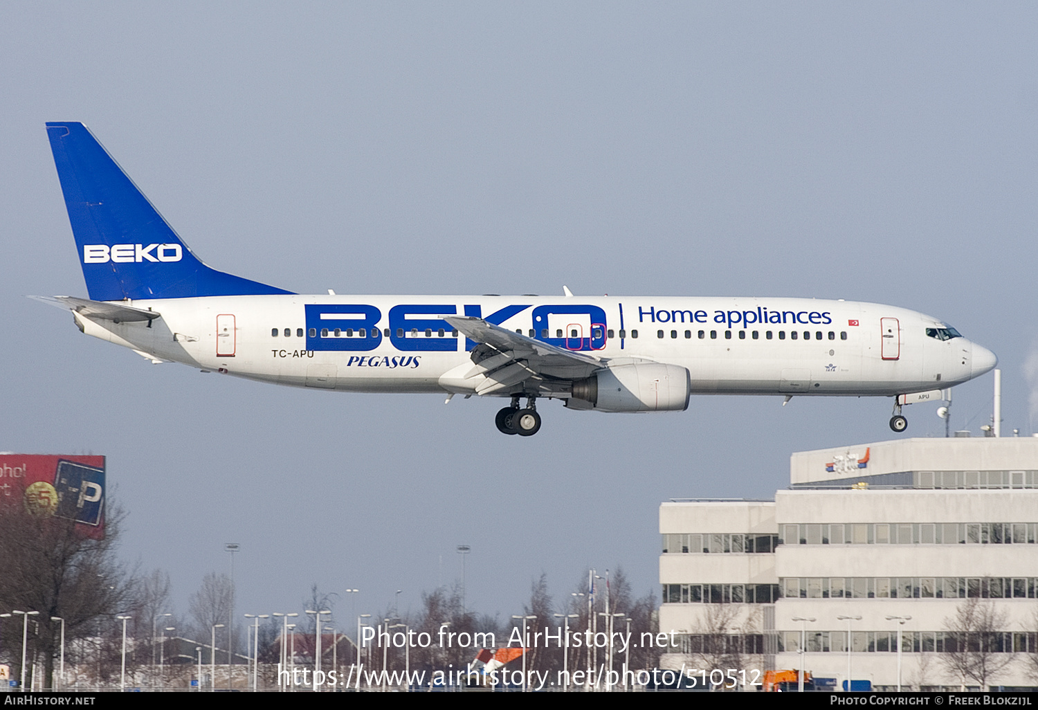 Aircraft Photo of TC-APU | Boeing 737-82R | Pegasus Airlines | AirHistory.net #510512