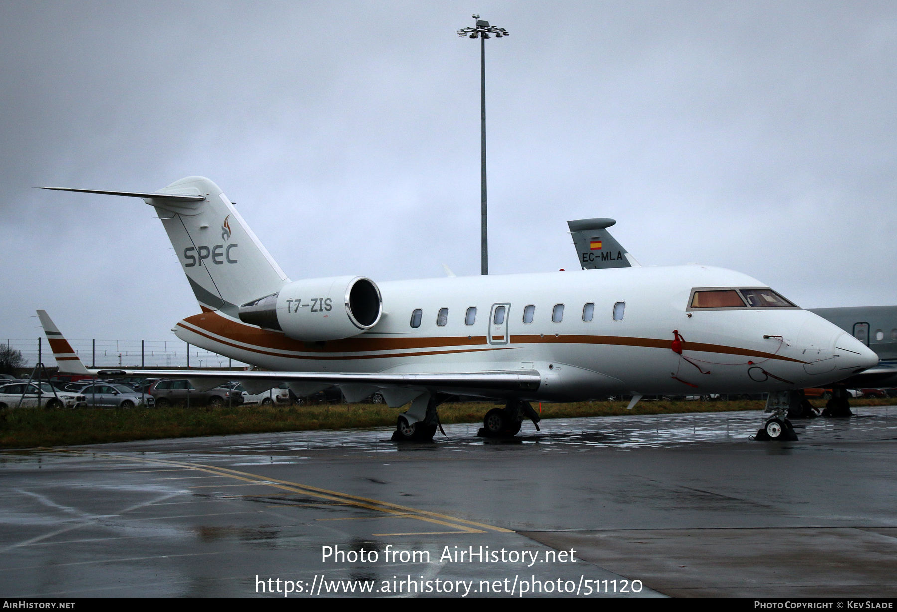 Aircraft Photo of T7-ZIS | Bombardier Challenger 650 (CL-600-2B16) | Spec Oil & Gas Technologies | AirHistory.net #511120