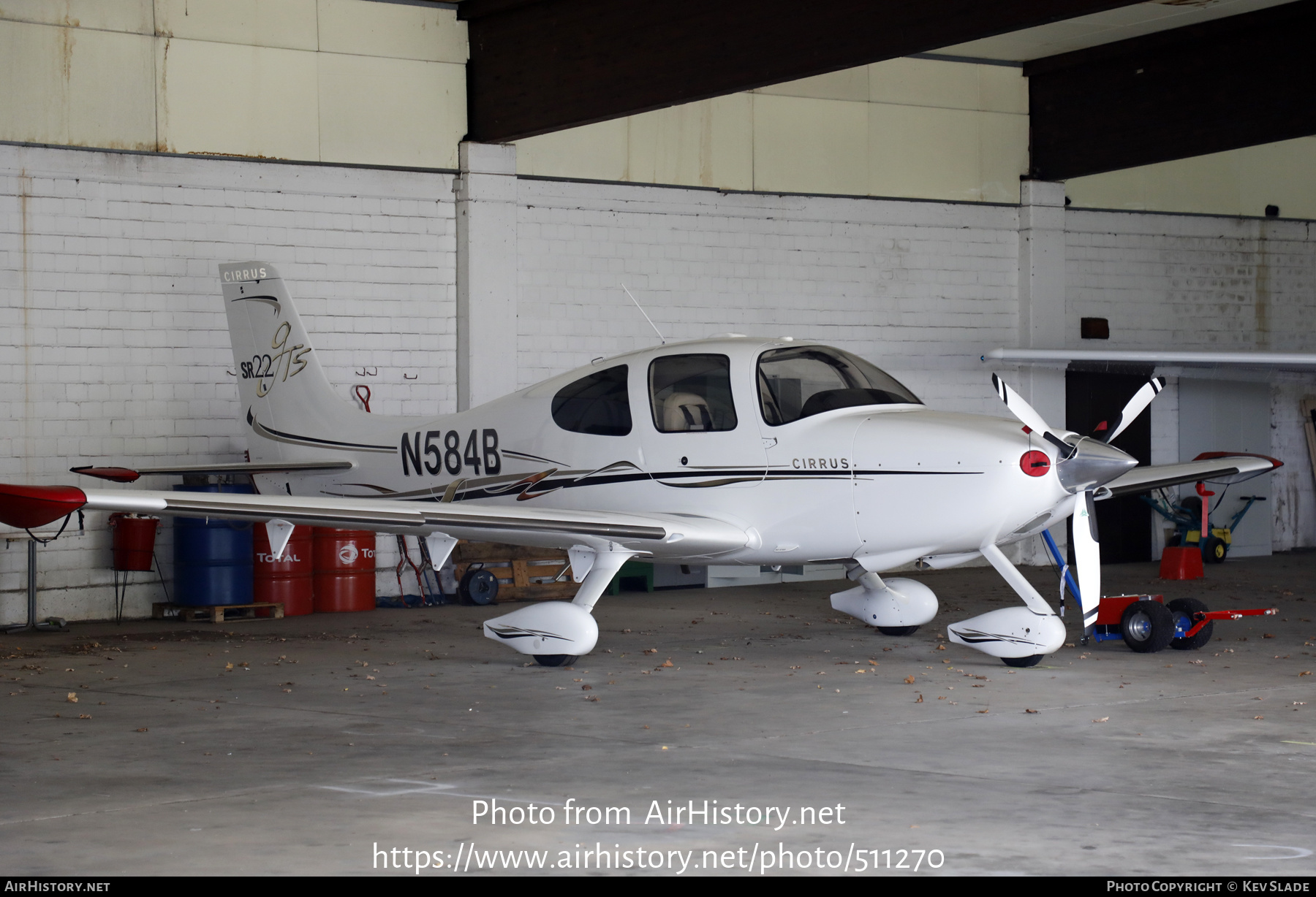 Aircraft Photo of N584B | Cirrus SR-22 G2-GTS | AirHistory.net #511270