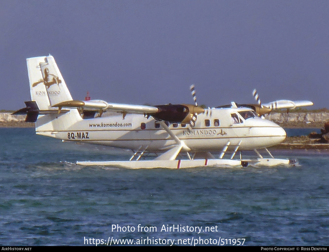 Aircraft Photo of 8Q-MAZ | De Havilland Canada DHC-6-300 Twin Otter | Komandoo Island Resort | AirHistory.net #511957