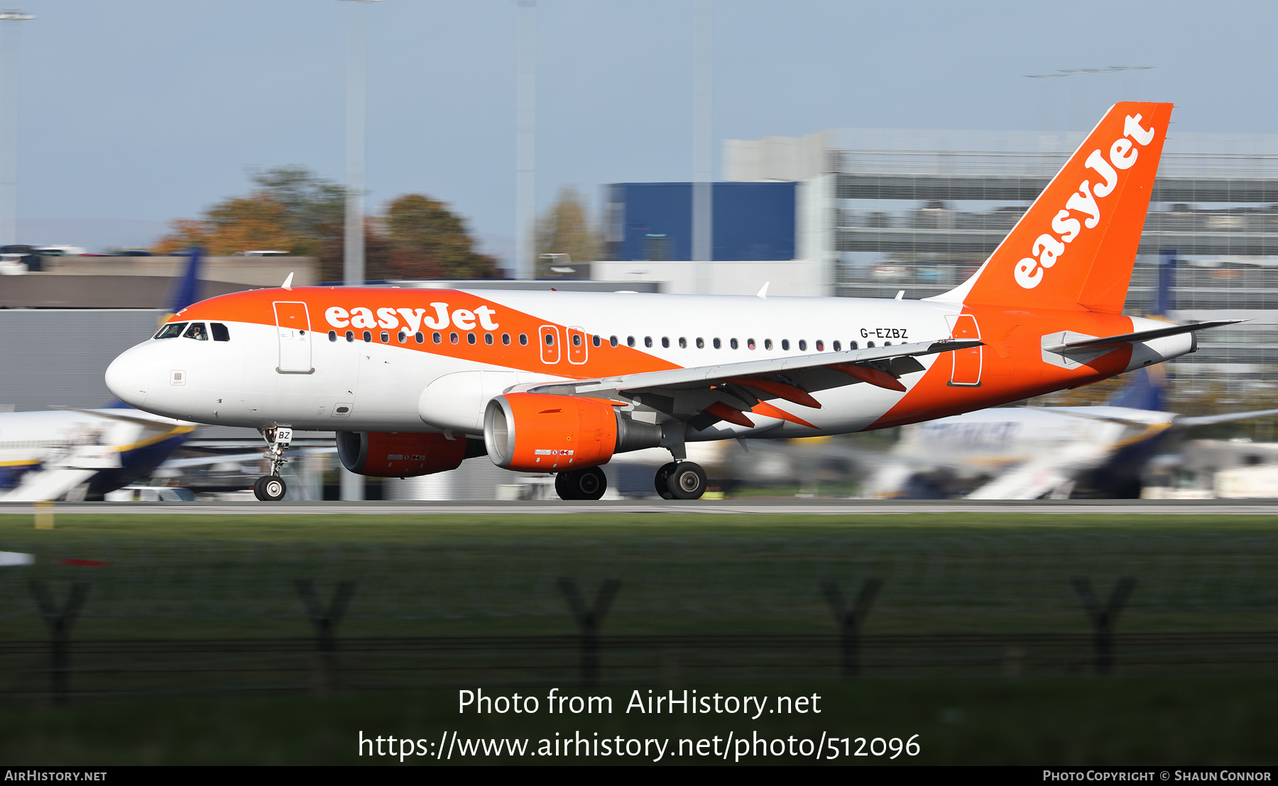 Aircraft Photo of G-EZBZ | Airbus A319-111 | EasyJet | AirHistory.net #512096