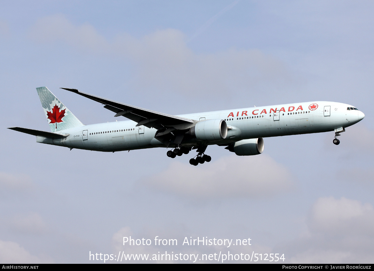 Aircraft Photo of C-FIUL | Boeing 777-333/ER | Air Canada | AirHistory.net #512554