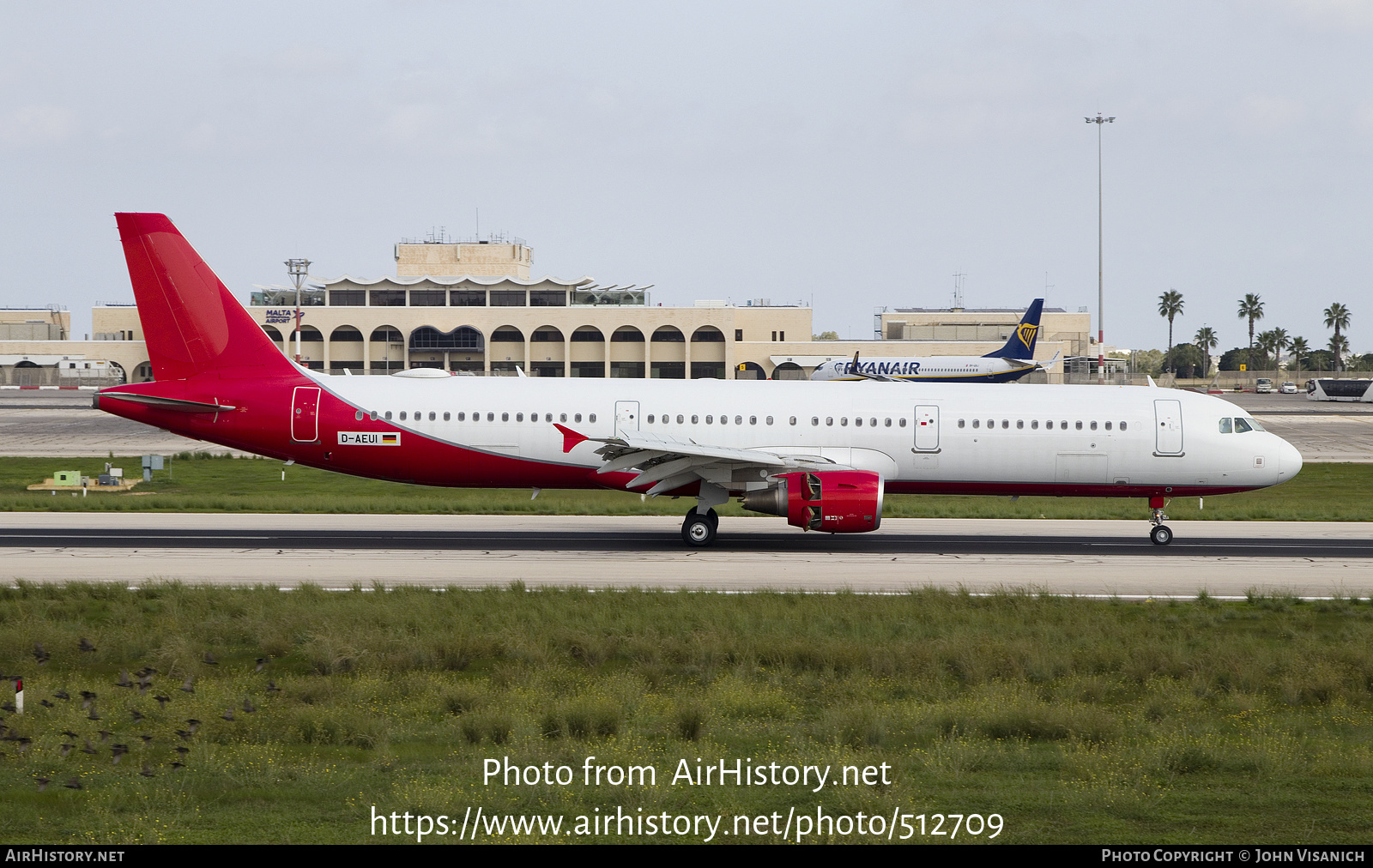 Aircraft Photo of D-AEUI | Airbus A321-211 | AirHistory.net #512709