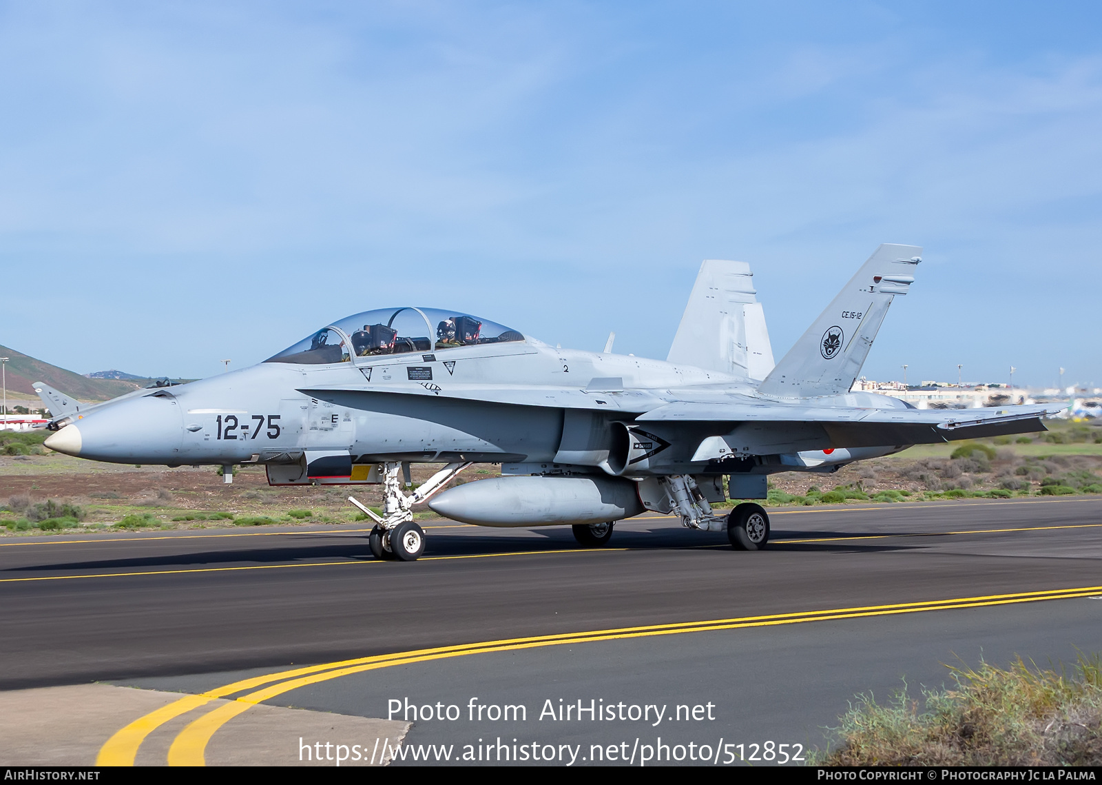 Aircraft Photo of C.15-12 | McDonnell Douglas EF-18B Hornet | Spain - Air Force | AirHistory.net #512852