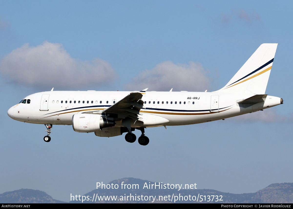 Aircraft Photo of A6-RRJ | Airbus ACJ319 (A319-115/CJ) | AirHistory.net #513732