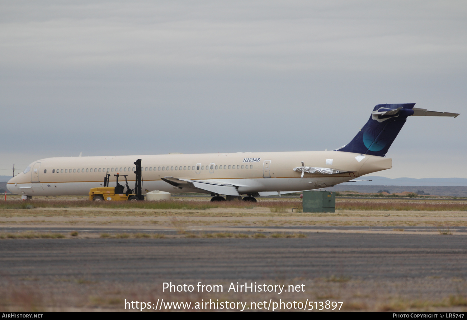 Aircraft Photo of N289AS | McDonnell Douglas MD-90-30 | AirHistory.net #513897