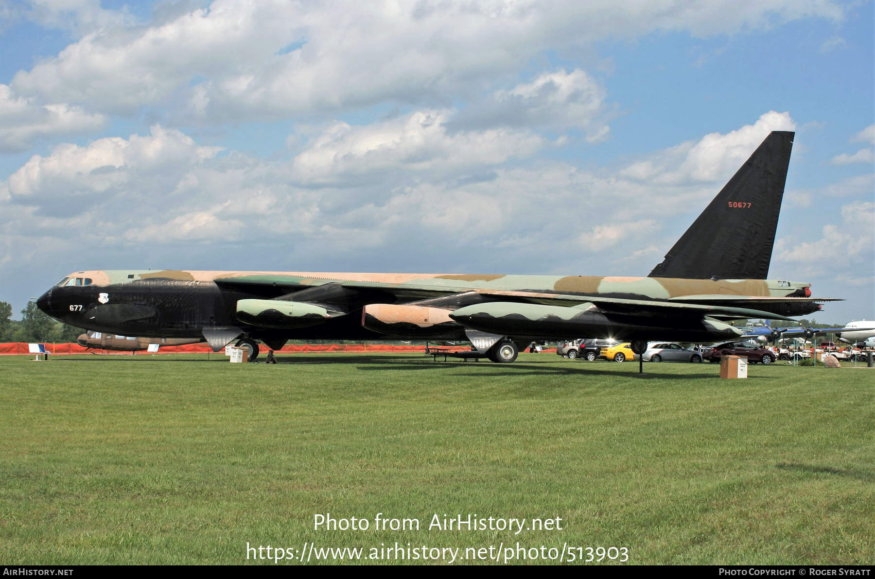 Aircraft Photo of 55-677 / 50677 | Boeing B-52D Stratofortress | USA - Air Force | AirHistory.net #513903