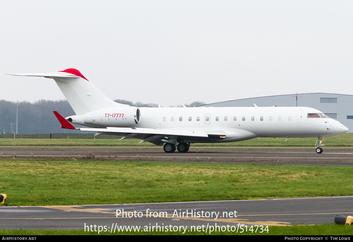 Aircraft Photo of T7-17777 | Bombardier Global Express XRS (BD-700-1A10) | AirHistory.net #514734