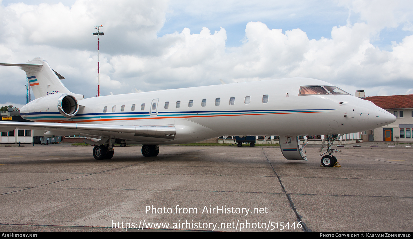 Aircraft Photo of F-HFBY | Bombardier Global 5000 (BD-700-1A11) | AirHistory.net #515446