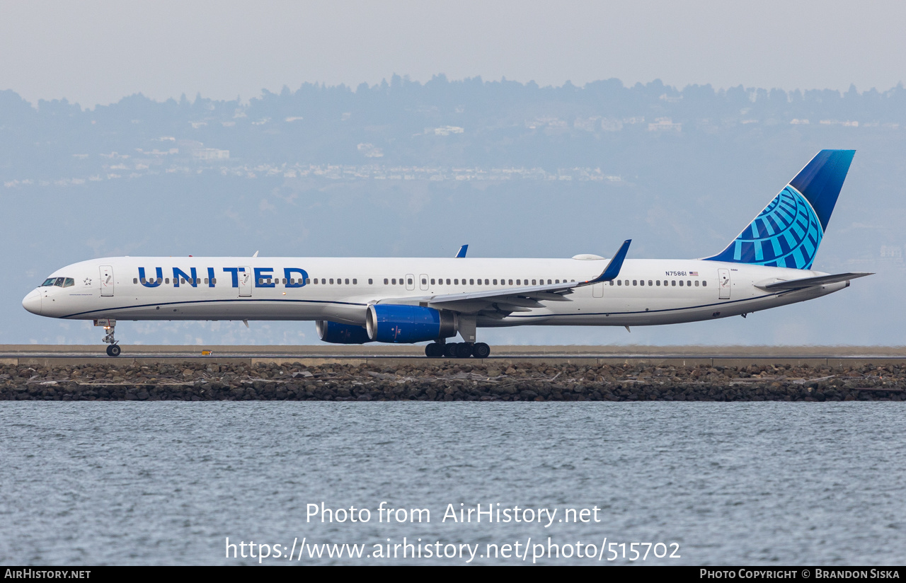 Aircraft Photo of N75861 | Boeing 757-33N | United Airlines | AirHistory.net #515702