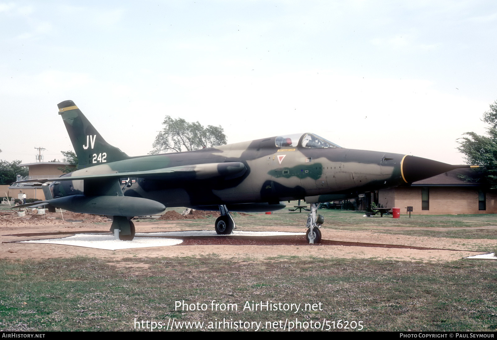 Aircraft Photo of 62-4242 / AF62-242 | Republic F-105D Thunderchief | USA - Air Force | AirHistory.net #516205