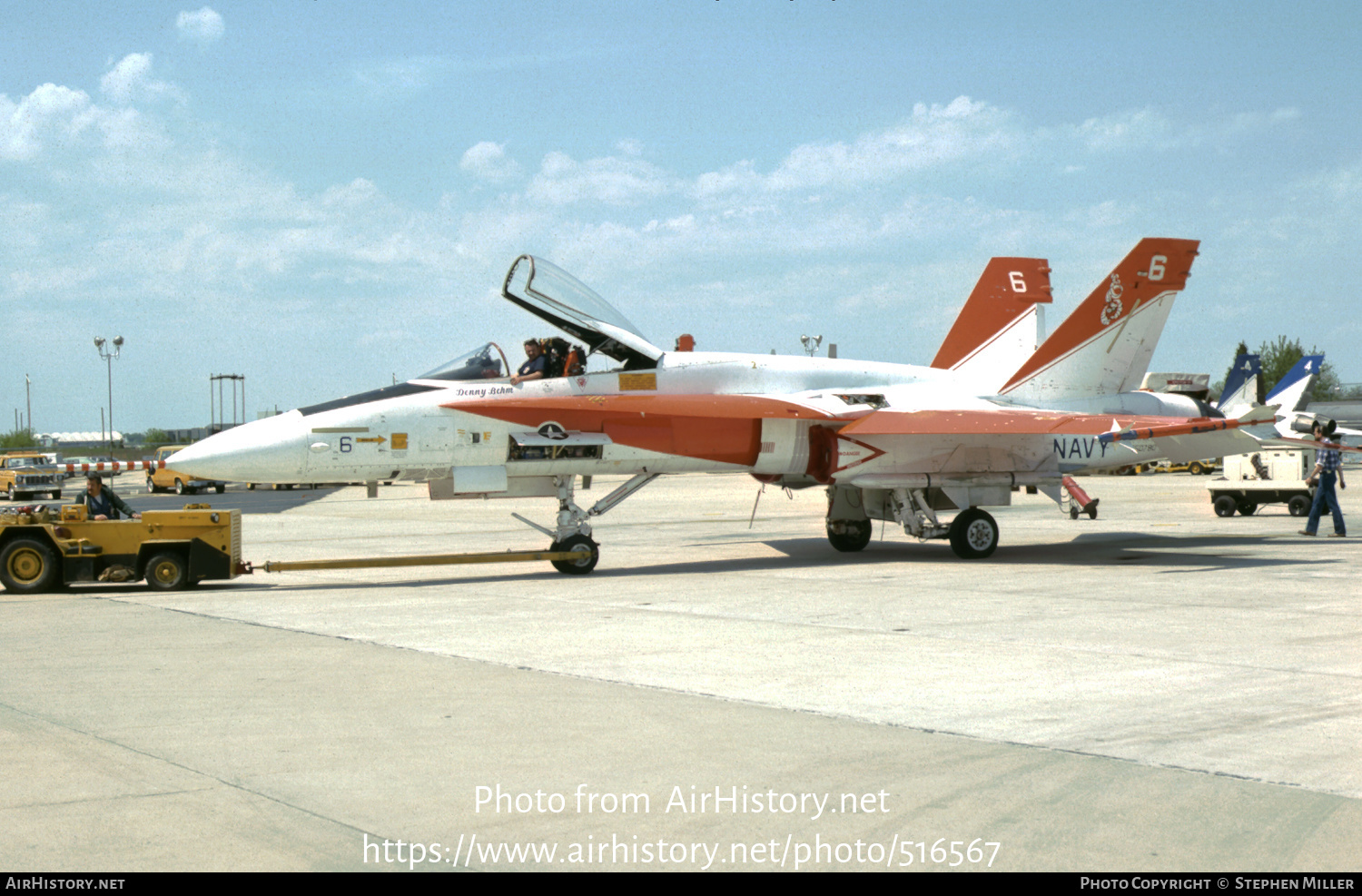 Aircraft Photo of 160780 | McDonnell Douglas F/A-18A Hornet | USA - Navy | AirHistory.net #516567